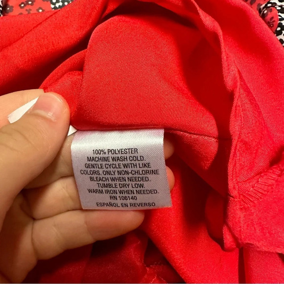 Maison Jules women's size medium red and black heart flowy dress - Picture 4 of 4